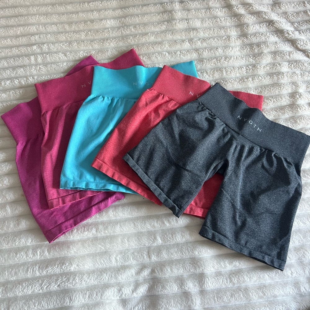 NVGTN Women's Bike Shorts - Vibrant Collection